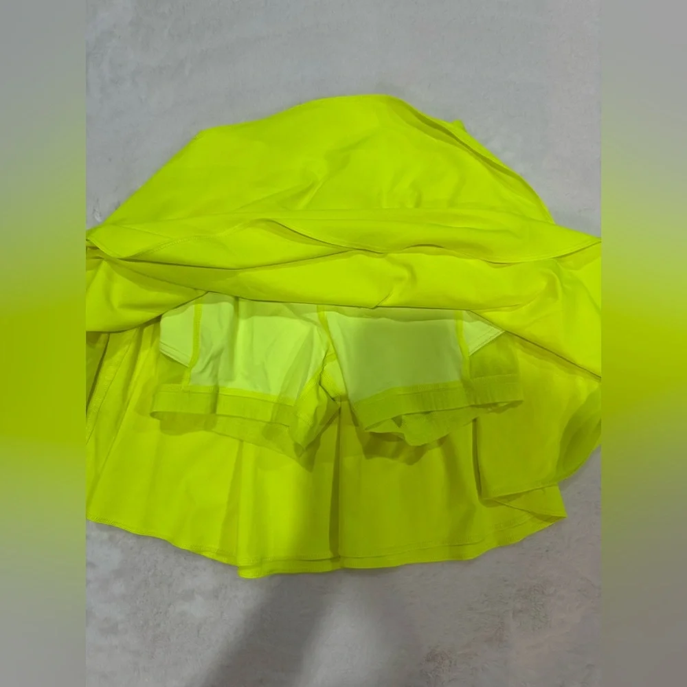 Lululemon Court Rival Skirt - Picture 3 of 4